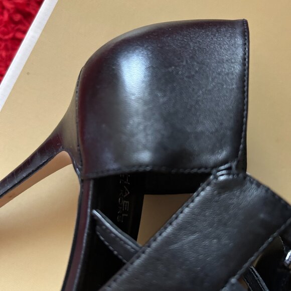 Michael Kors Heels - Picture 4 of 8